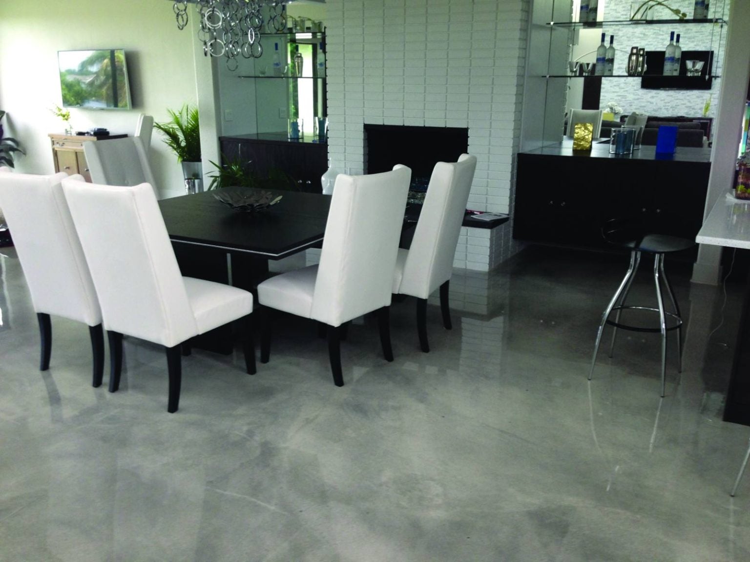 8 Concrete Floor Makeover Success Tips from the Pros Brickform